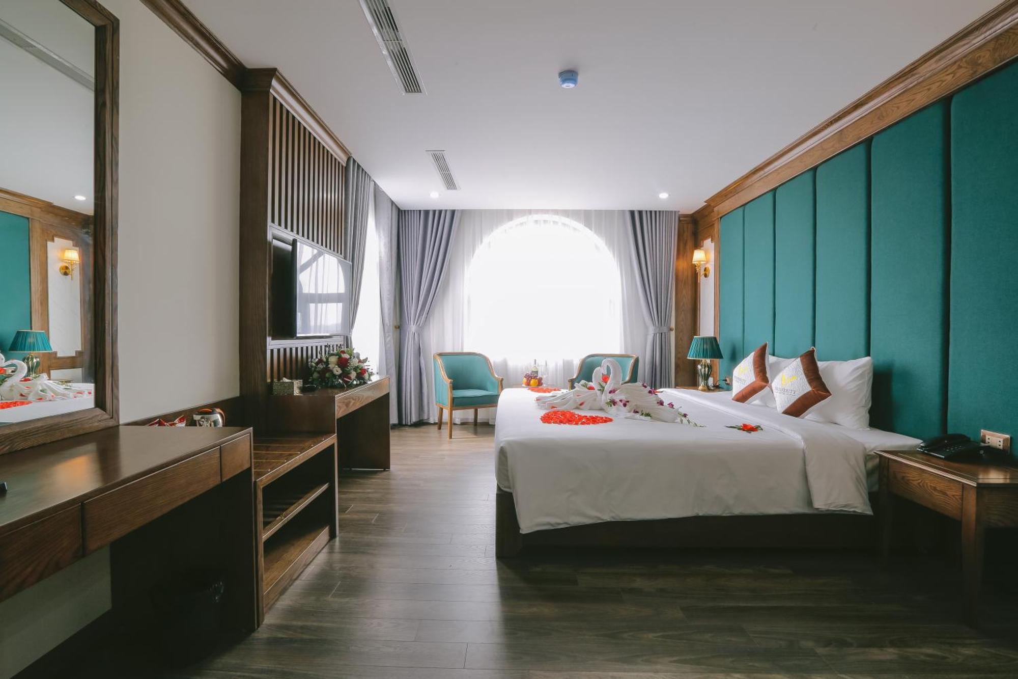 Prosperity Boutique Halong Hotel & Restaurent Ha Long Eksteriør bilde